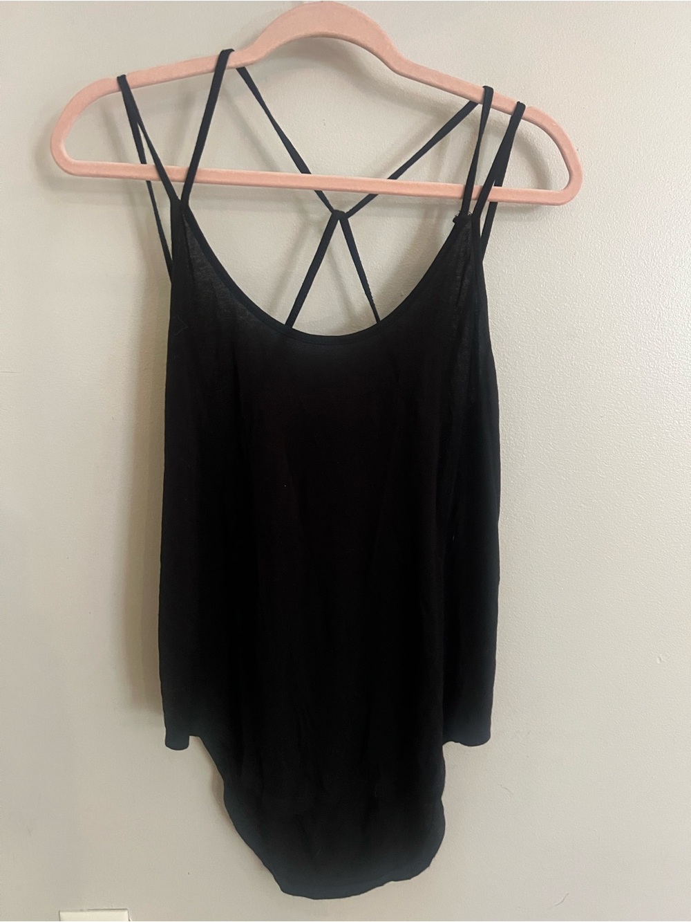 Lulu’s Black Strappy Women's Tank Top